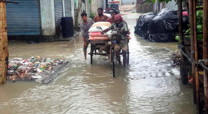 টাঙ্গাইলের নিম্নাঞ্চল প্লাবিত, কয়েক হাজার মানুষ পানিবন্দি